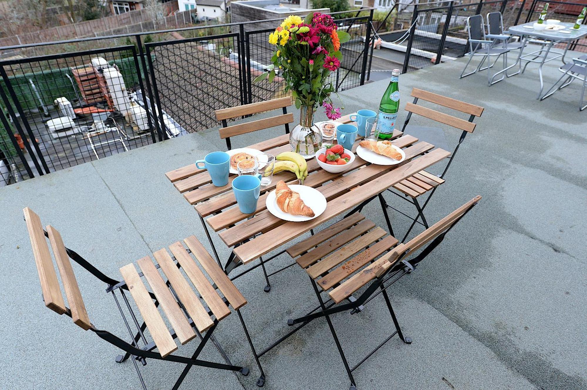 2 Bed Terraced Flat Piccadilly Line Appartement Londen Buitenkant foto